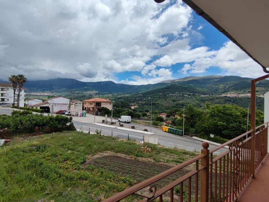 Casa Perulo Apartment Mombeltran Ngoại thất bức ảnh